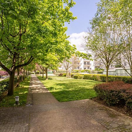 Magic Garden 6 Personnes Parking Prive A 20M Du Rer Apartment Сери Екстериор снимка