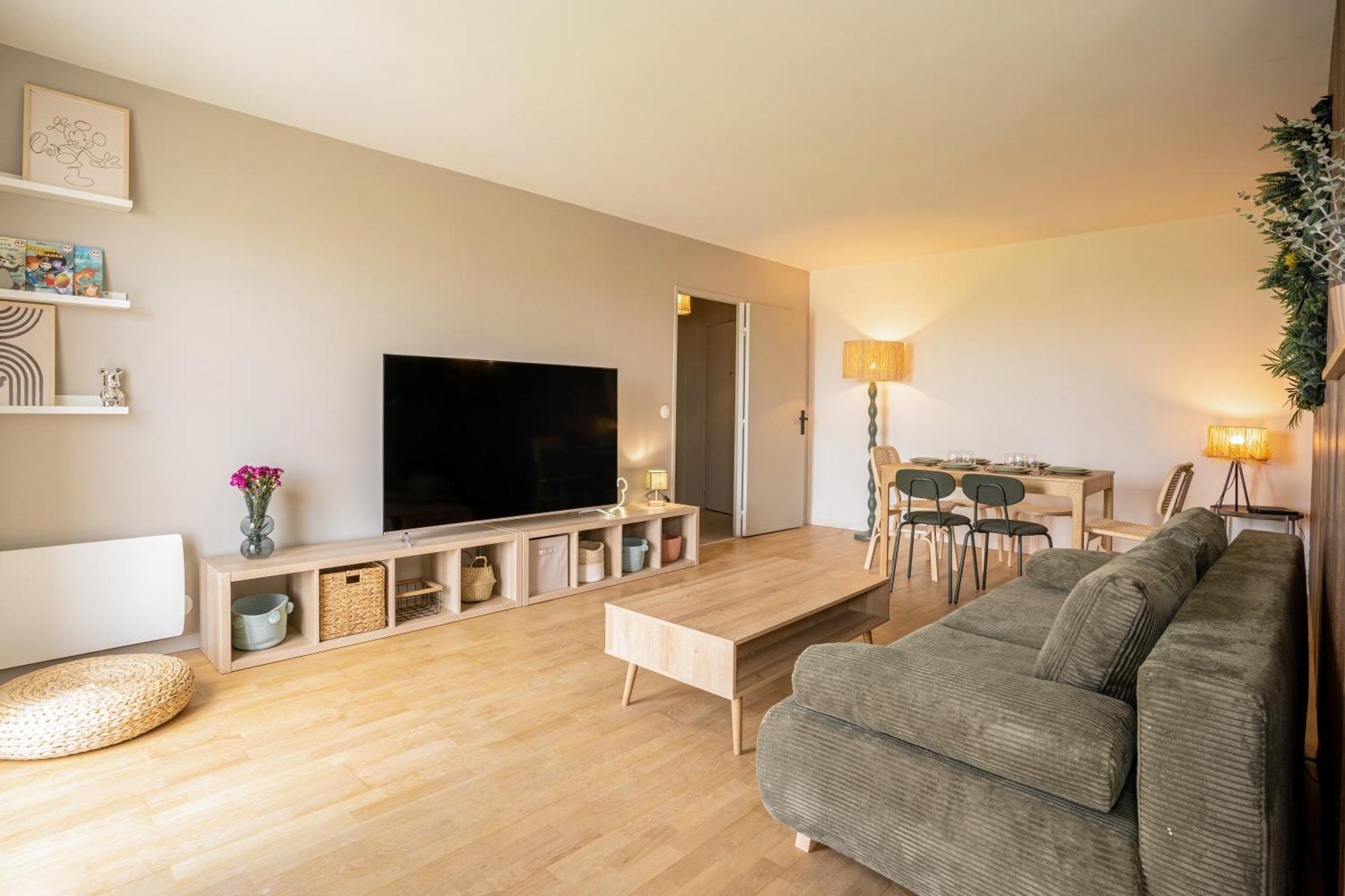 Magic Garden 6 Personnes Parking Prive A 20M Du Rer Apartment Сери Екстериор снимка