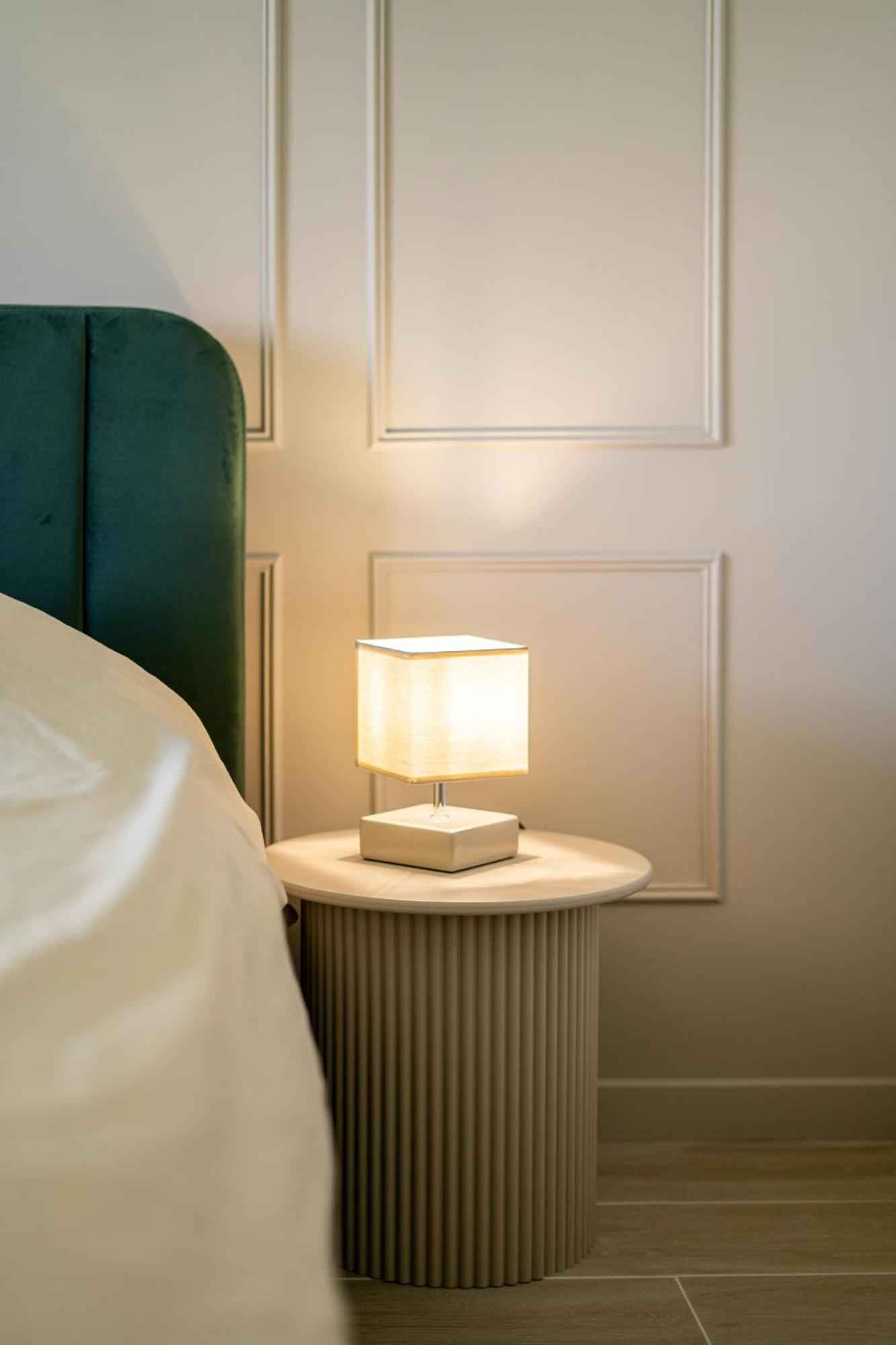 Magic Garden 6 Personnes Parking Prive A 20M Du Rer Apartment Сери Екстериор снимка