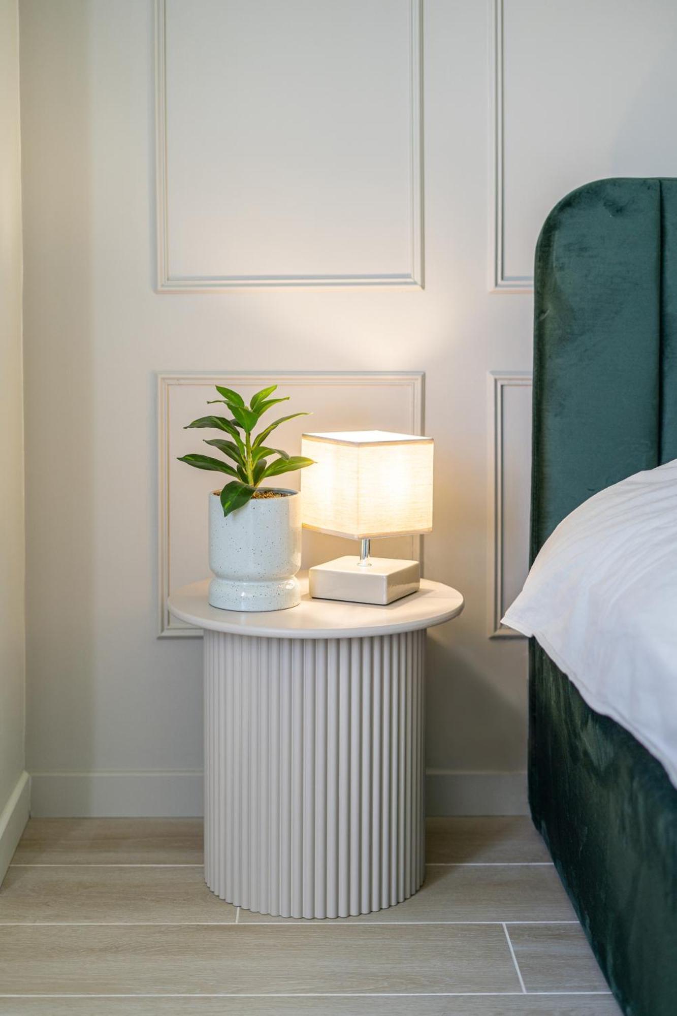 Magic Garden 6 Personnes Parking Prive A 20M Du Rer Apartment Сери Екстериор снимка